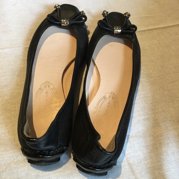 Black leather flats - Picture 2 of 4